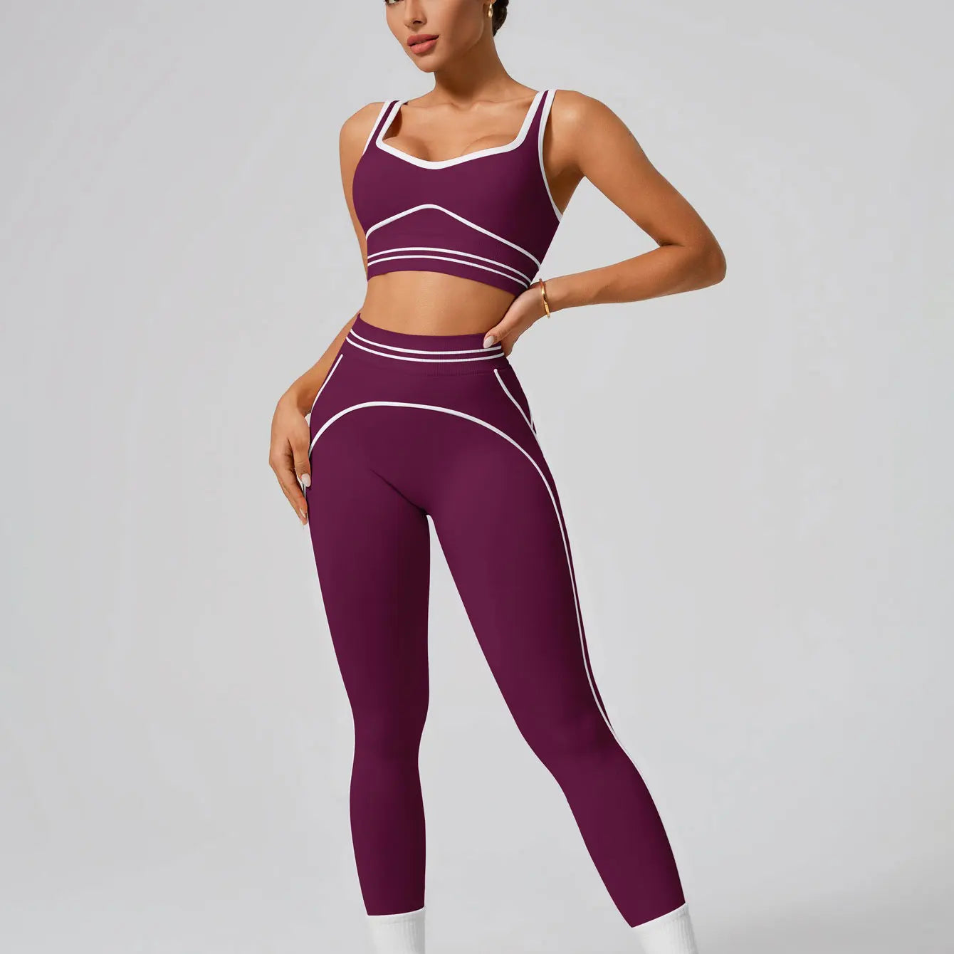 Women's Seamless Yoga Set — Sports Bra & High Waist Leggings
