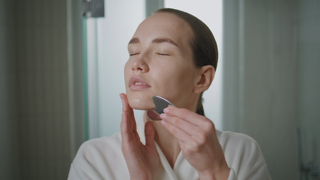 Gua Sha & Face Roller Sculpting Set