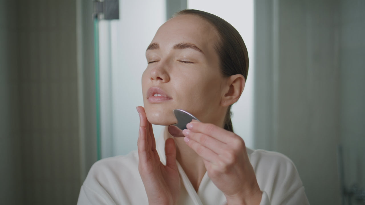 Gua Sha & Face Roller Sculpting Set